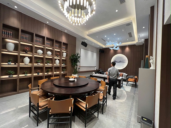 [音乐餐厅酒吧] 与 “苏菲雅・爱尔” 商用香氛系统合作案例