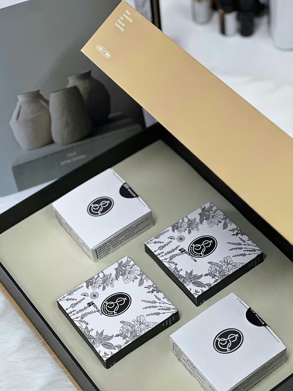 1a606ea9-508f-4e63-b1ec-8fe510d05015