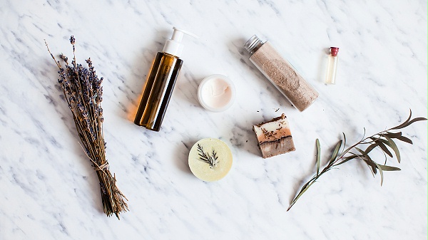 探寻迷人香氛：哪些香氛最受喜爱